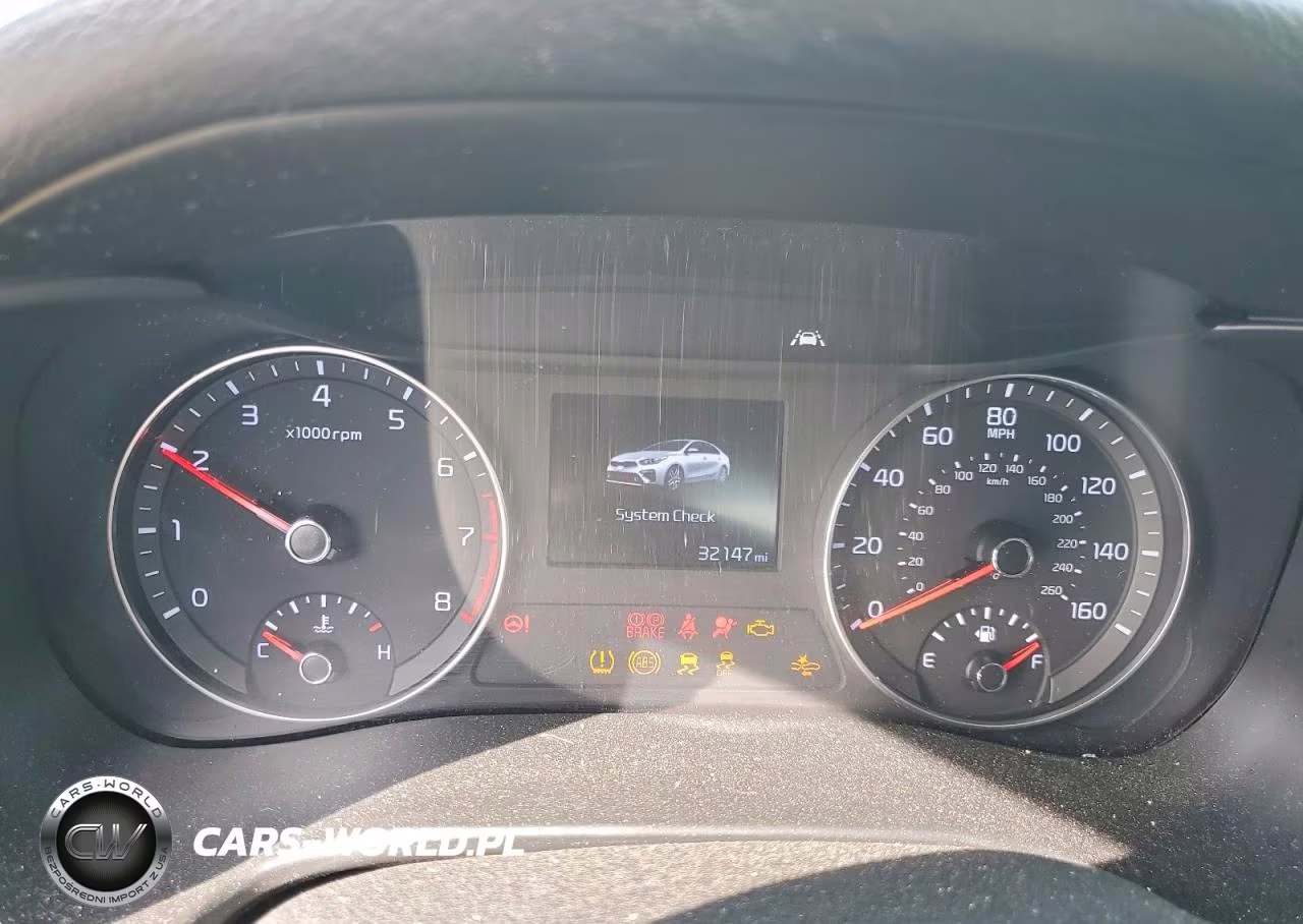 2021 Kia Forte Lxs VIN:3KPF24AD2ME386382 - 9