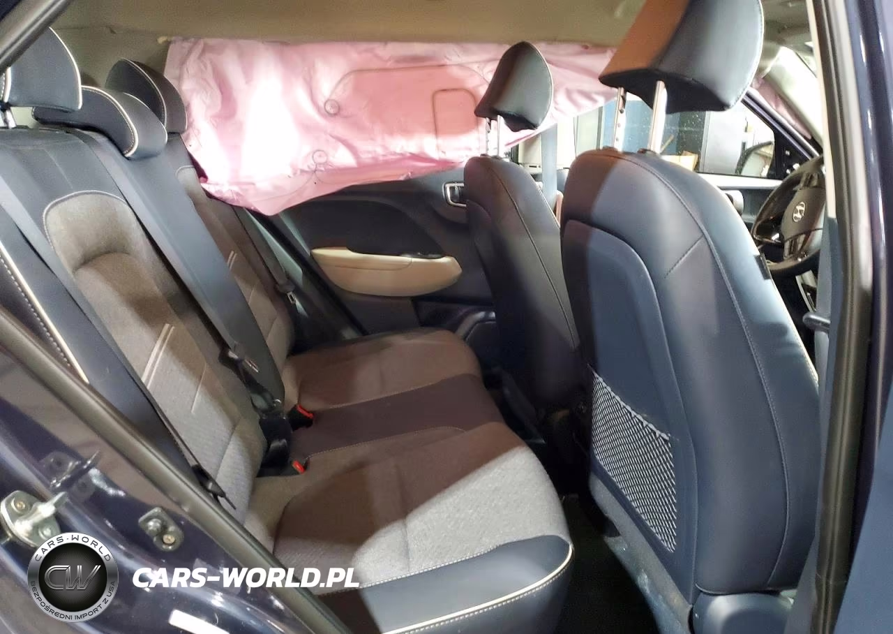 2024 Hyundai Venue Limited VIN:KMHRC8A3XRU305562 - 11
