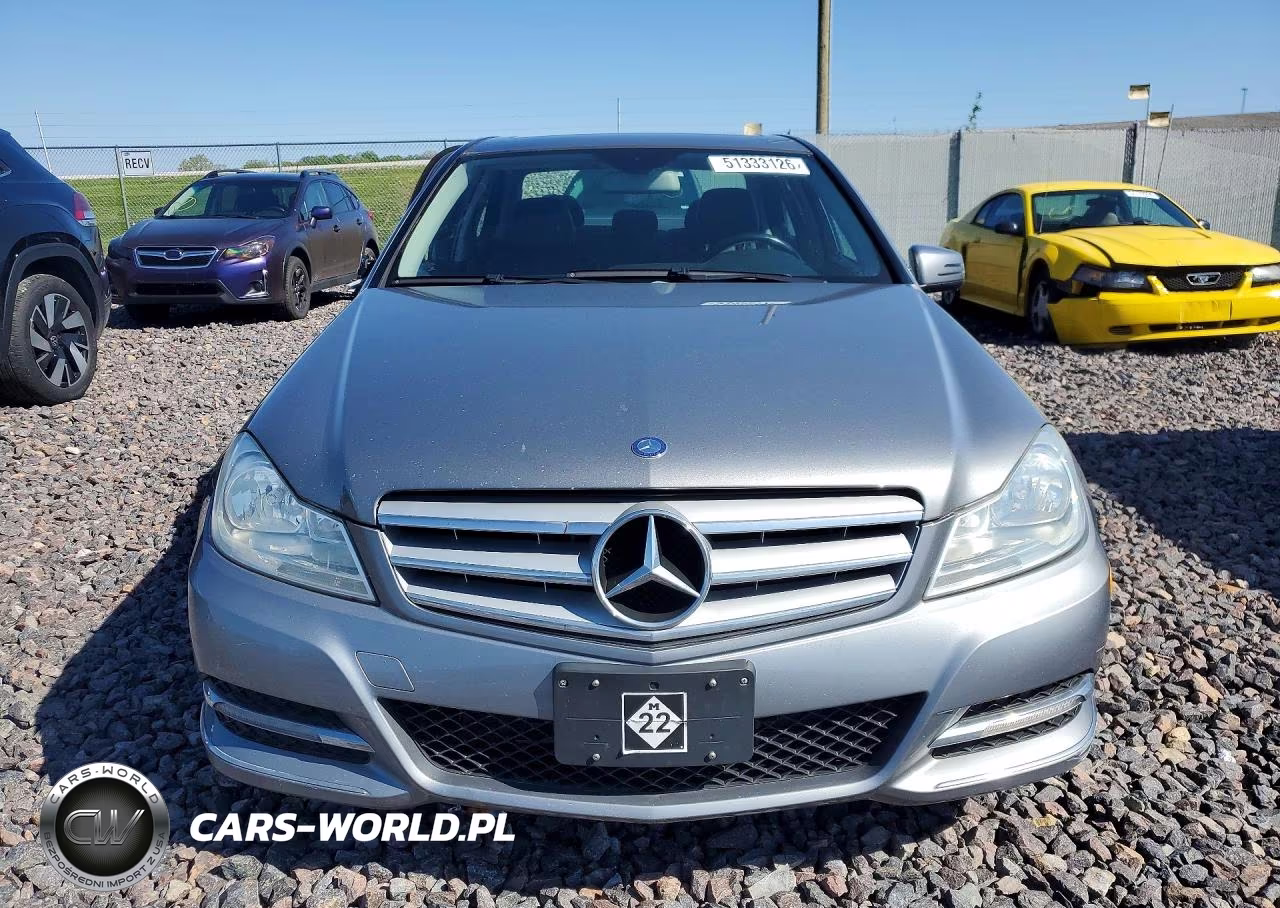 2012 Mercedes-Benz C 300 4Matic VIN:WDDGF8BBXCR211044 - 5