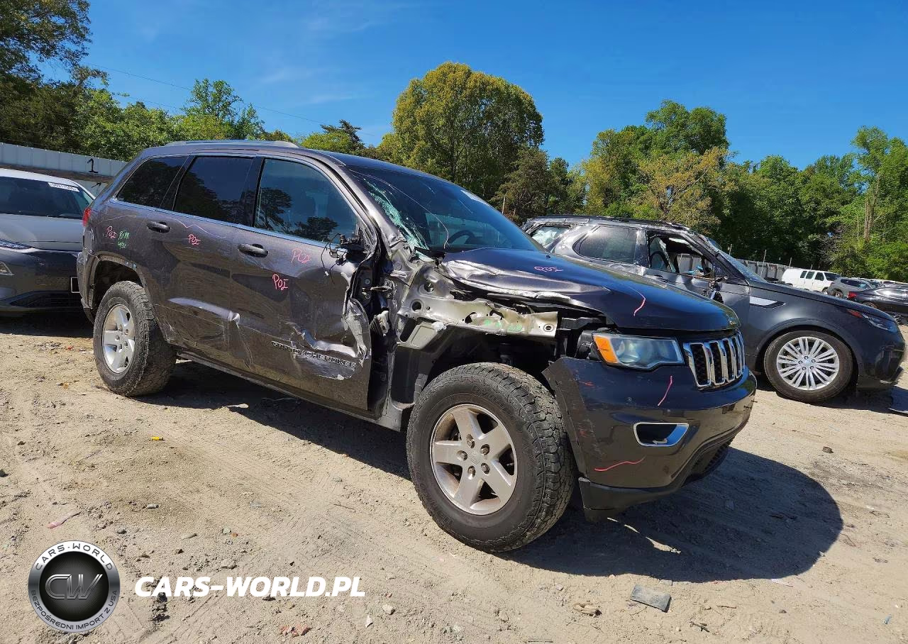 2020 Jeep Grand Cherokee Laredo VIN:1C4RJFAG0LC210975 - 4
