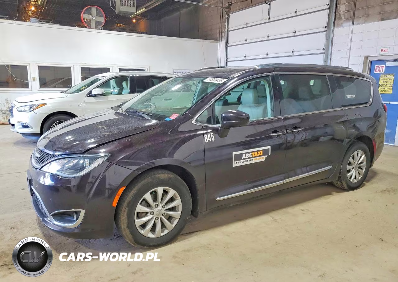 2019 Chrysler Pacifica Touring L