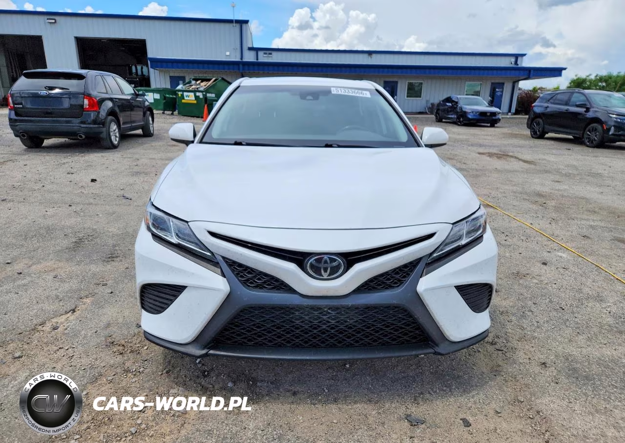 2020 Toyota Camry Se VIN:4T1G11AK7LU355578 - 5