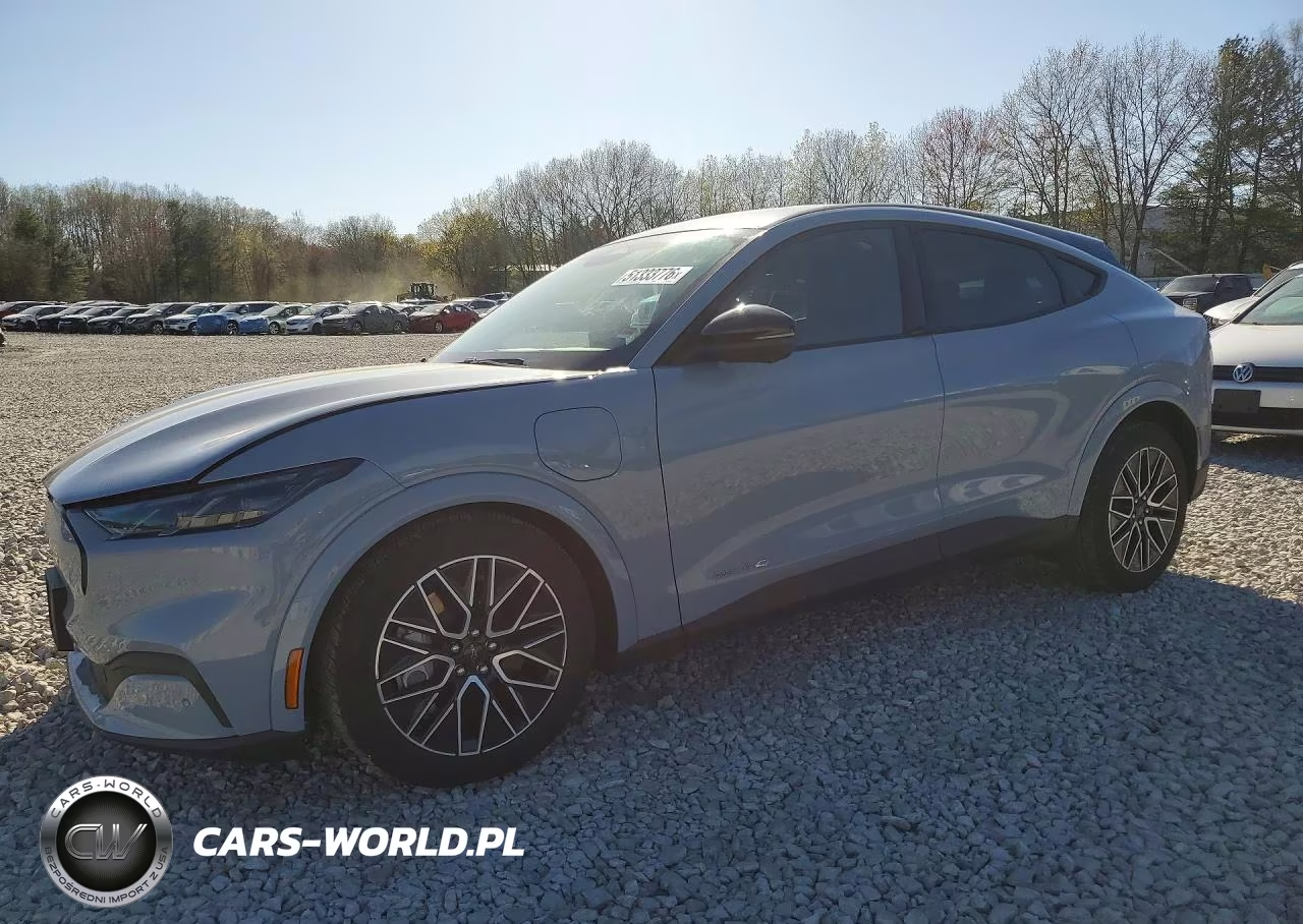 2025 Ford Mustang Mach-E Premium – zdjęcie 1 z 13