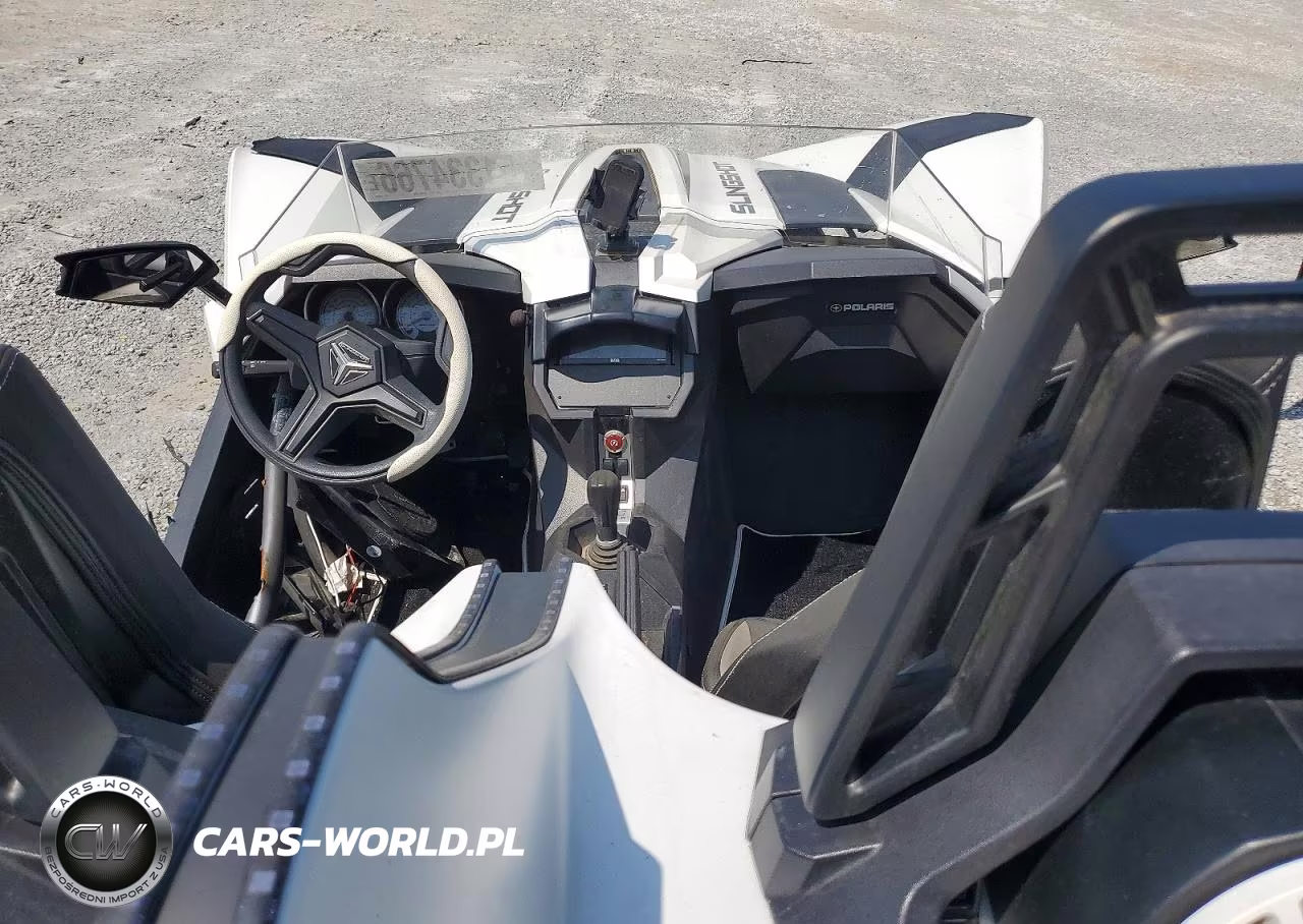 2018 Polaris Slingshot Sl VIN:57XAAPFAXJ8129223 - 6