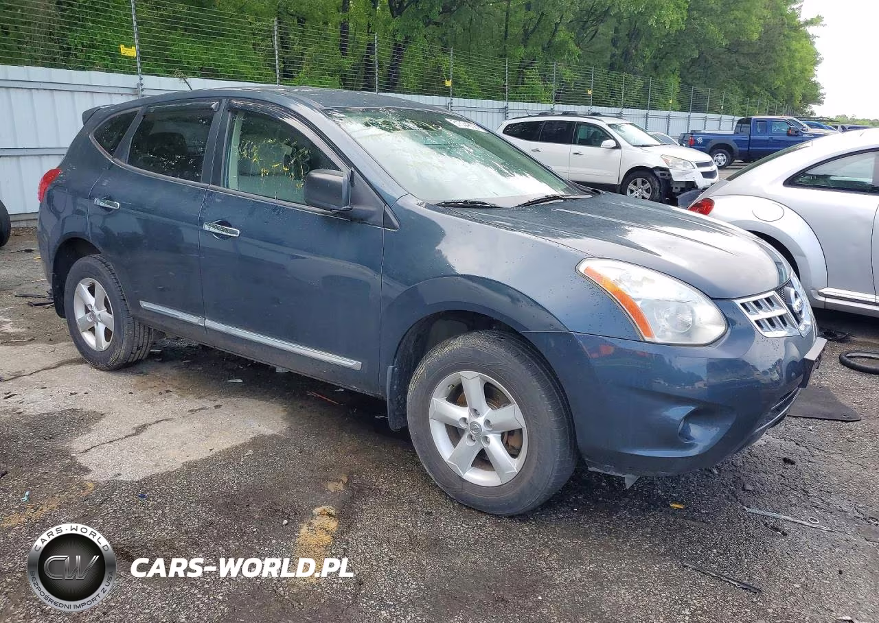 2012 Nissan Rogue S VIN:JN8AS5MVXCW712037 - 4