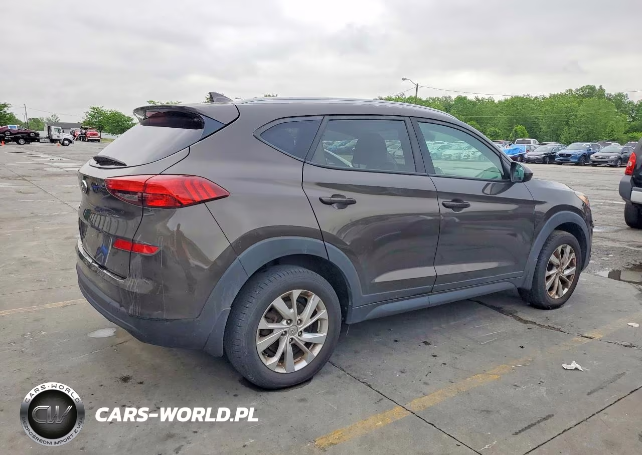 2019 Hyundai Tucson Value VIN:KM8J33A47KU977917 - 3