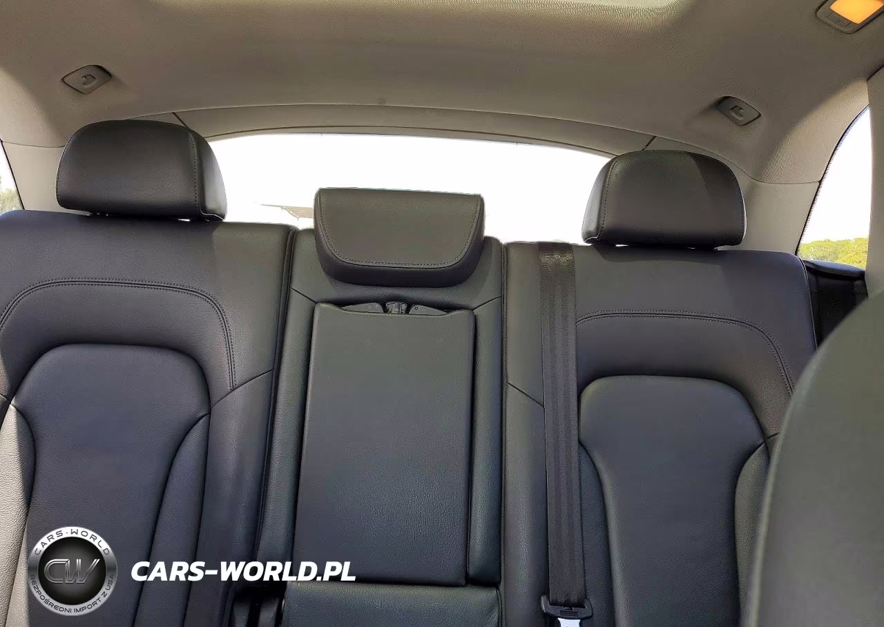 2017 Audi Q5 Premium Plus VIN:WA1L2AFP1HA054490 - 10