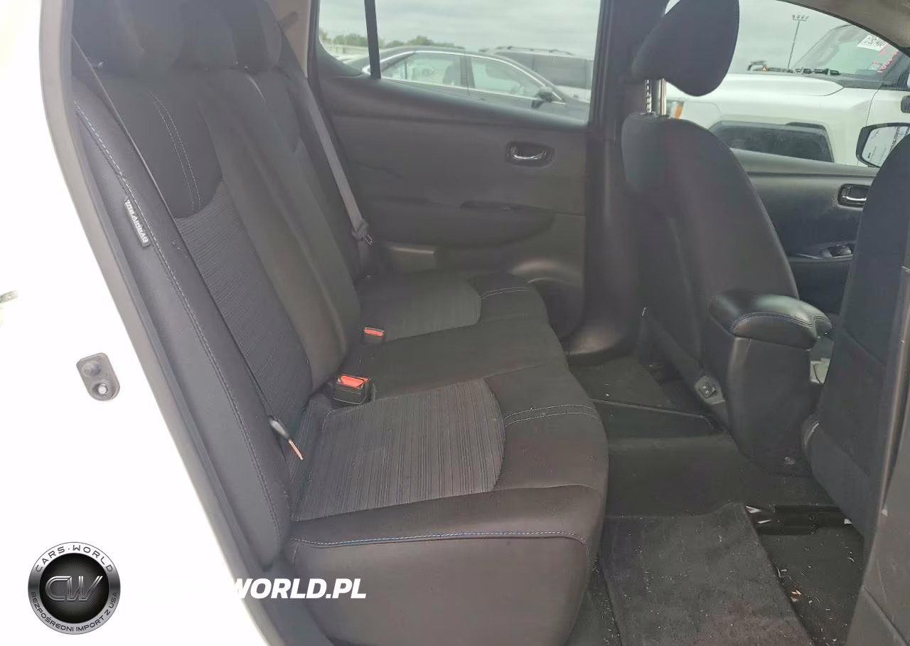 2022 Nissan Leaf Sv Plus VIN:1N4BZ1CV6NC562671 - 10