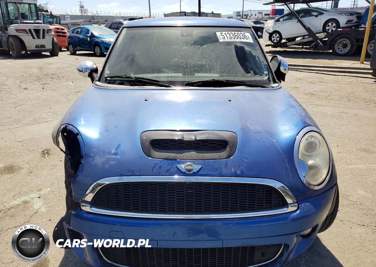 2008 Mini Cooper S VIN:WMWMF73518TV39489 - 5