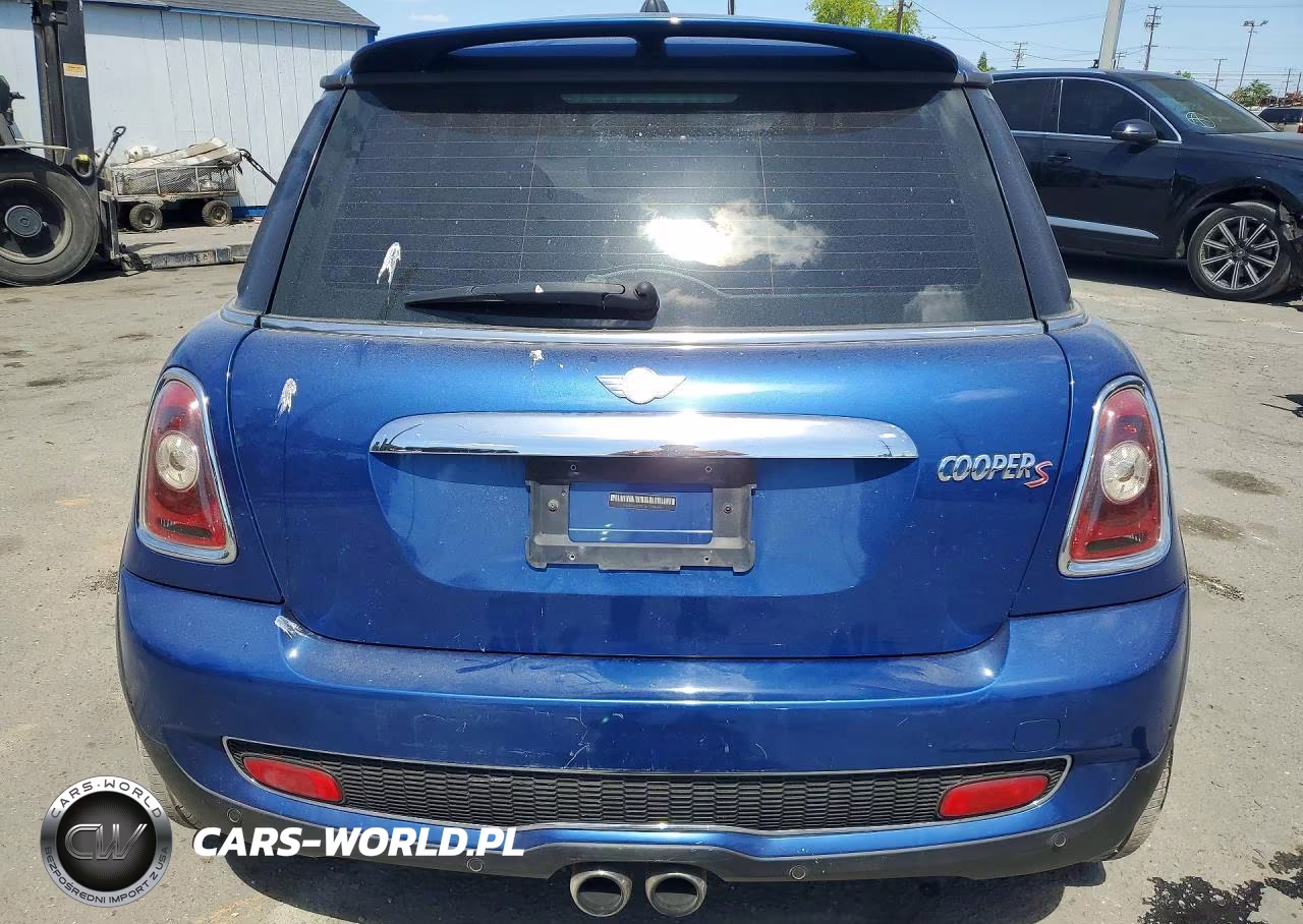 2008 Mini Cooper S VIN:WMWMF73518TV39489 - 6