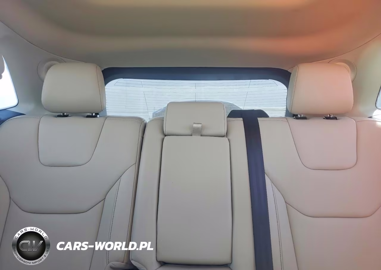2019 Ford Edge Titanium VIN:2FMPK3K98KBC16343 - 10