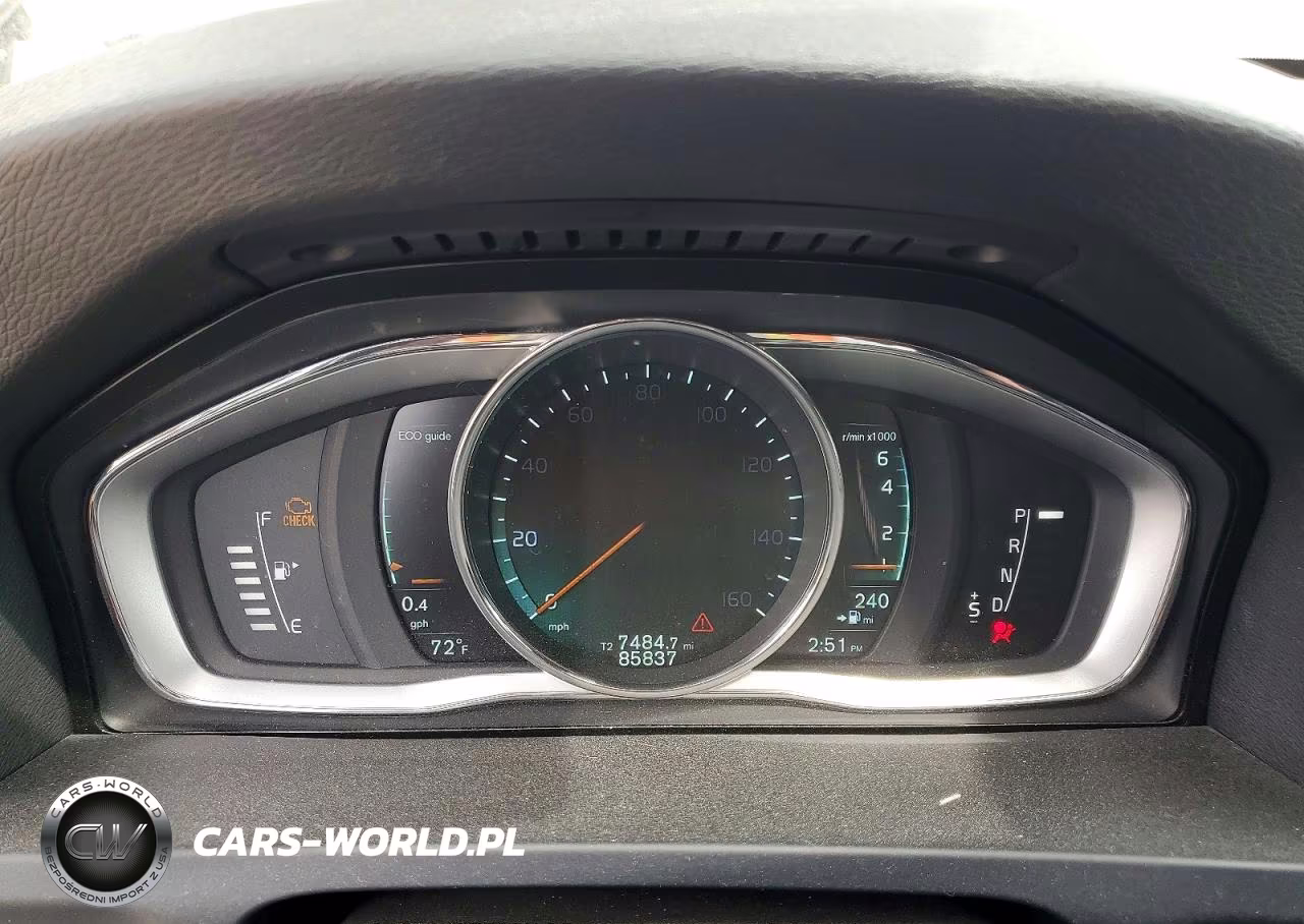 2015 Volvo S60 Premier VIN:YV140MFK0F2335834 - 9