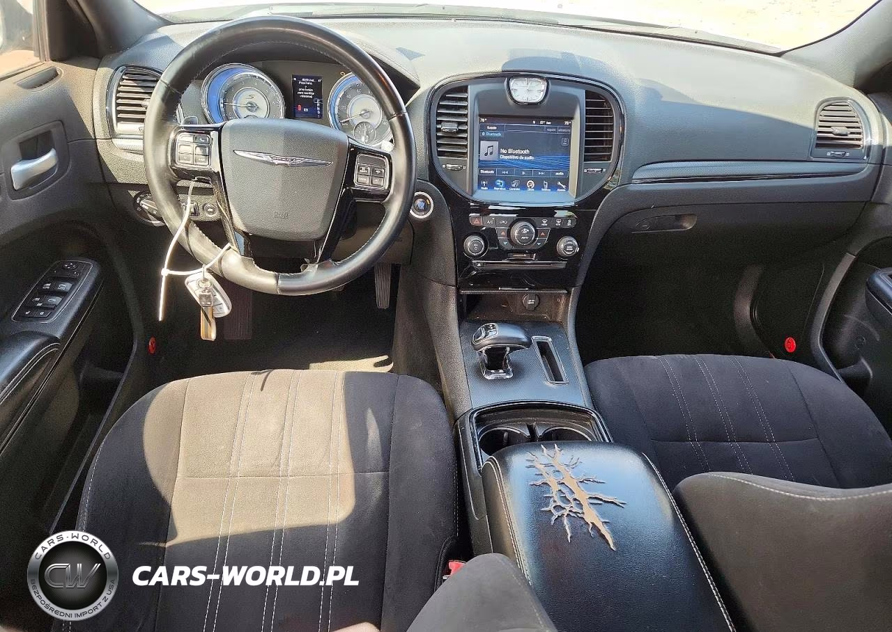 2012 Chrysler 300 S VIN:2C3CCABG1CH157271 - 8