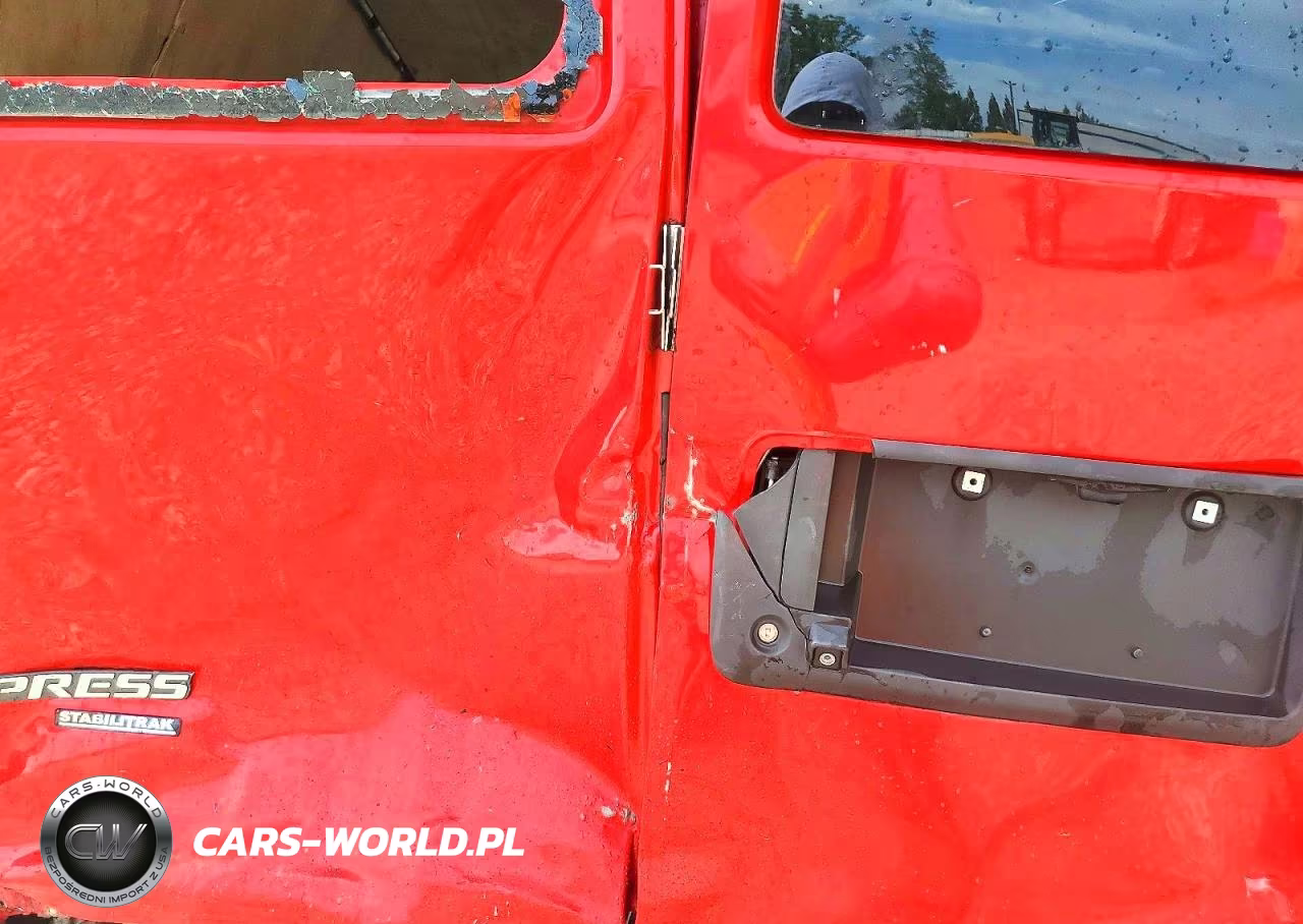 2016 Chevrolet Express G2500 VIN:1GCWGBFF2G1138916 - 10