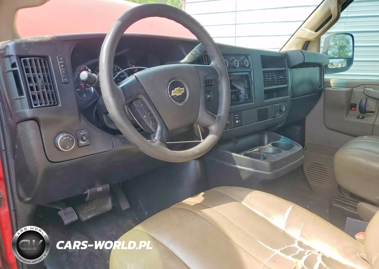 2016 Chevrolet Express G2500 VIN:1GCWGBFF2G1138916 - 8