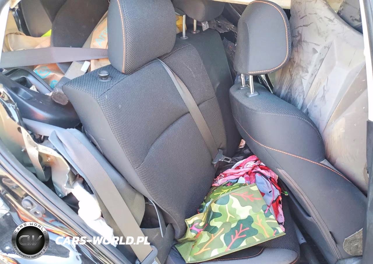 2017 Subaru Crosstrek Premium VIN:JF2GPABCXHH240419 - 10