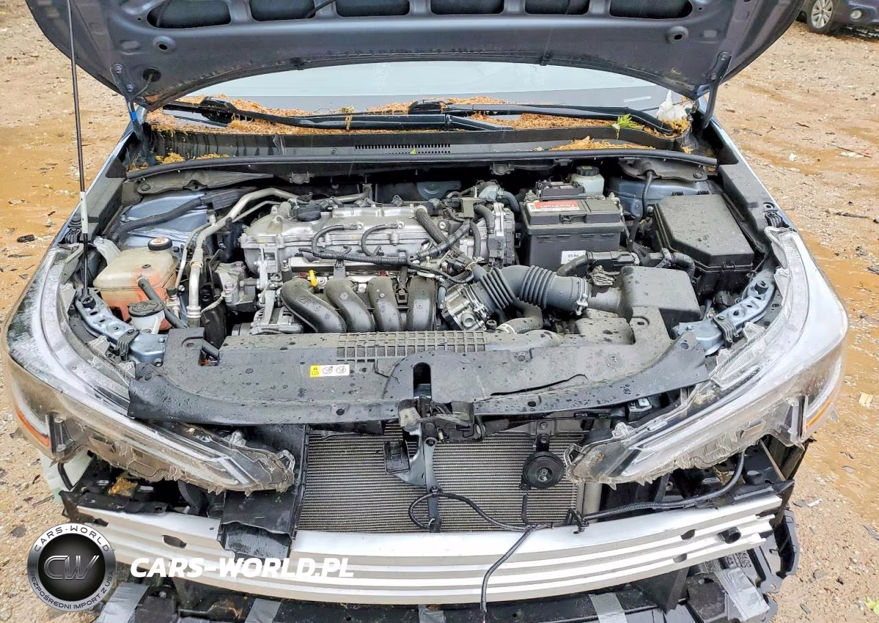 2022 Toyota Corolla Le VIN:JTDEPMAE0N3017079 - 11