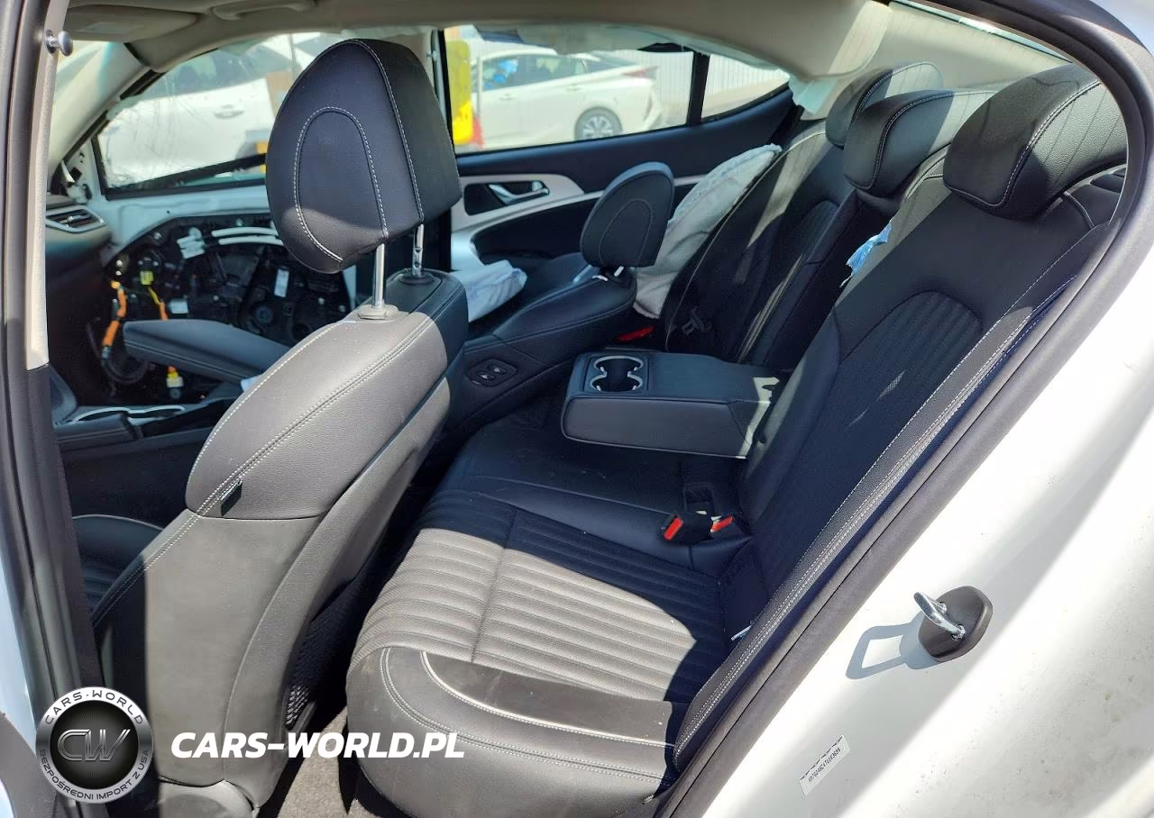 2026 Genesis G70 Prestige VIN:KMTG24SC4TU163689 - 10