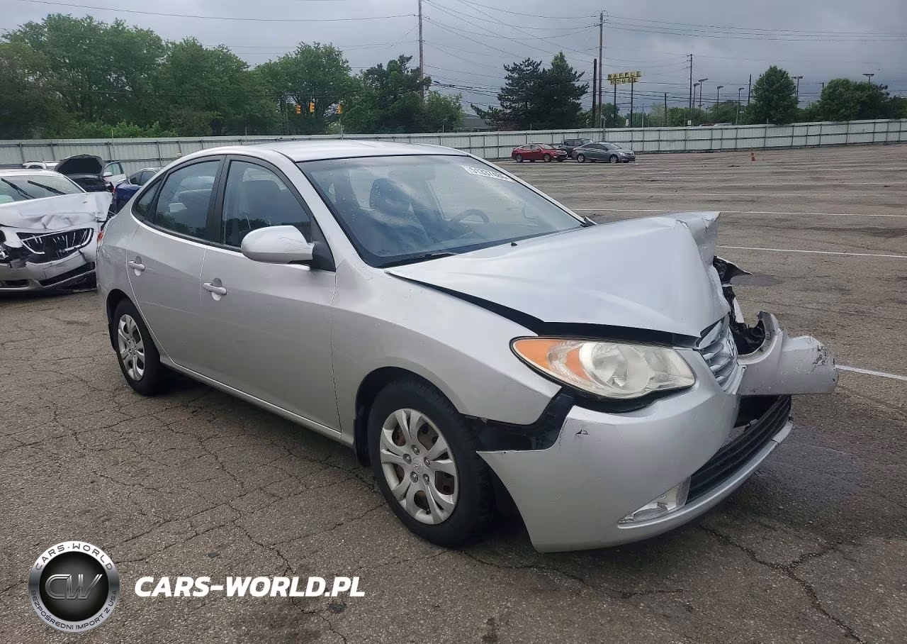 2010 Hyundai Elantra Gls VIN:KMHDU4AD0AU865779 - 4