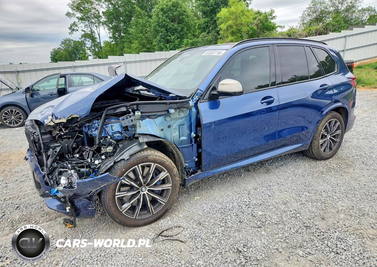 2021 BMW X5 M50I