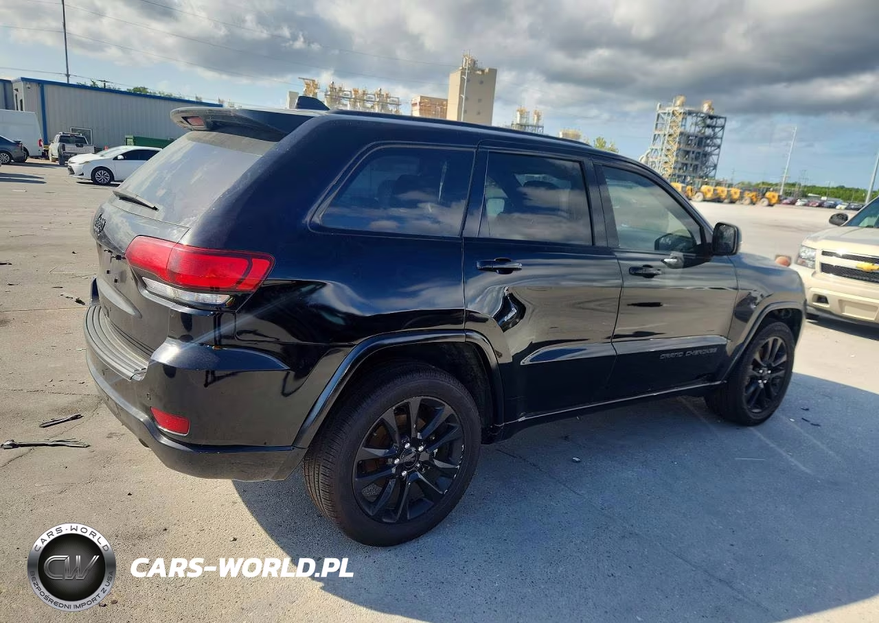 2021 Jeep Grand Cherokee Laredo X 4X2 VIN:1C4RJEAG8MC739568 - 3