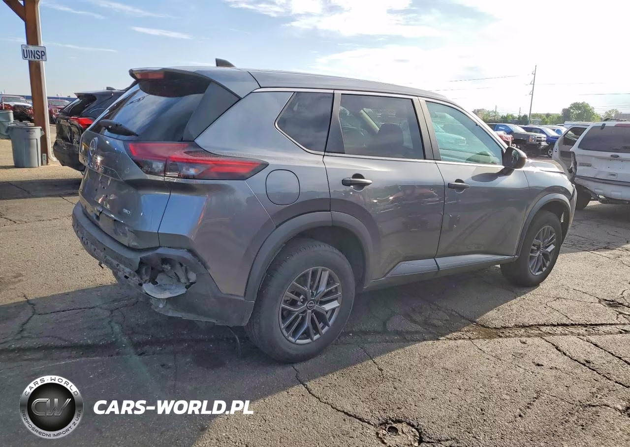 2023 Nissan Rogue S VIN:5N1BT3AB6PC790720 - 3