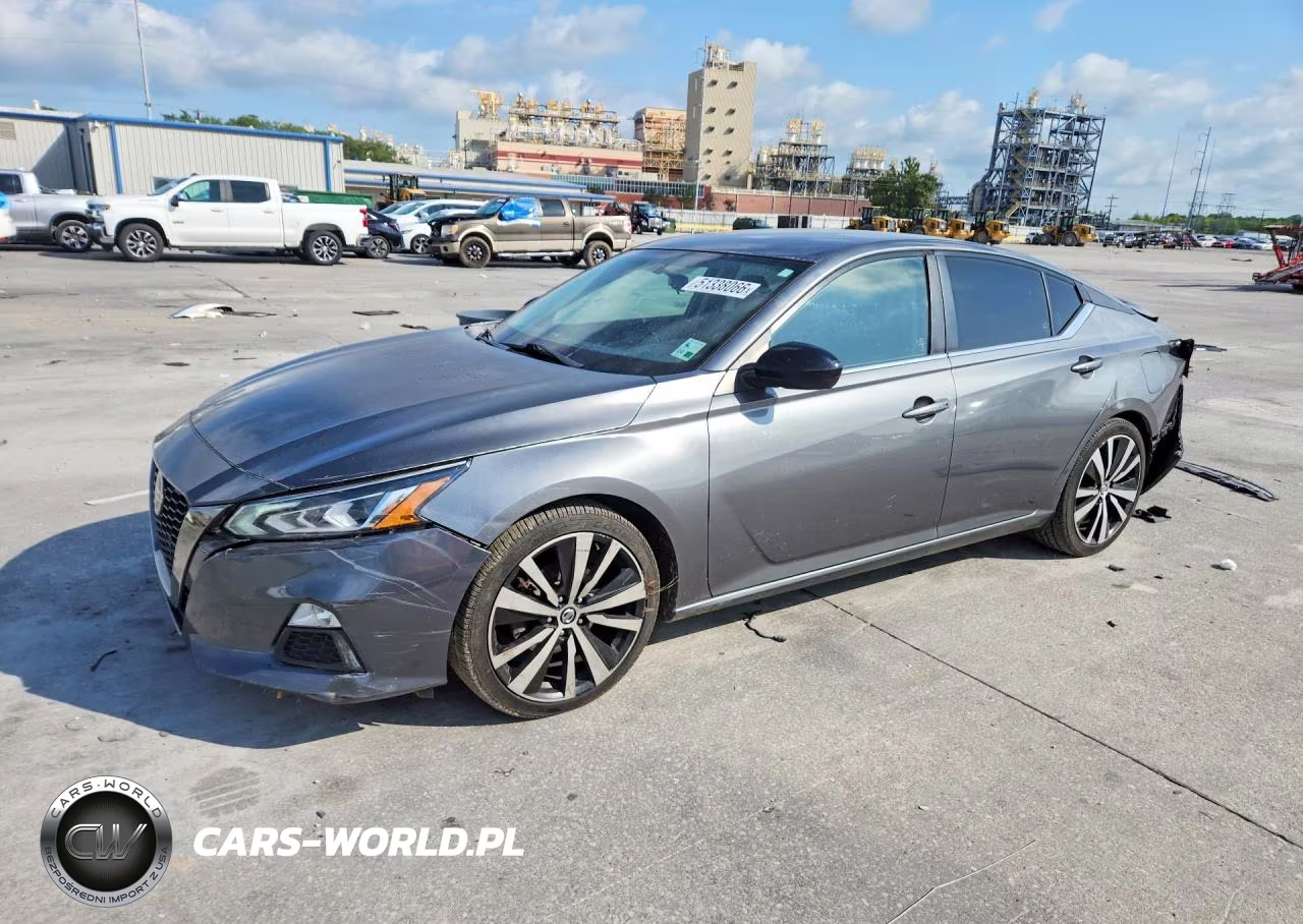 2019 Niss Altima