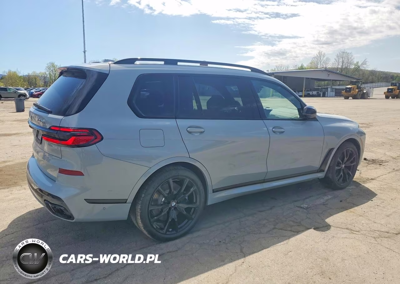 2026 BMW X7 M60I VIN:5UX33EM01T9075431 - 3