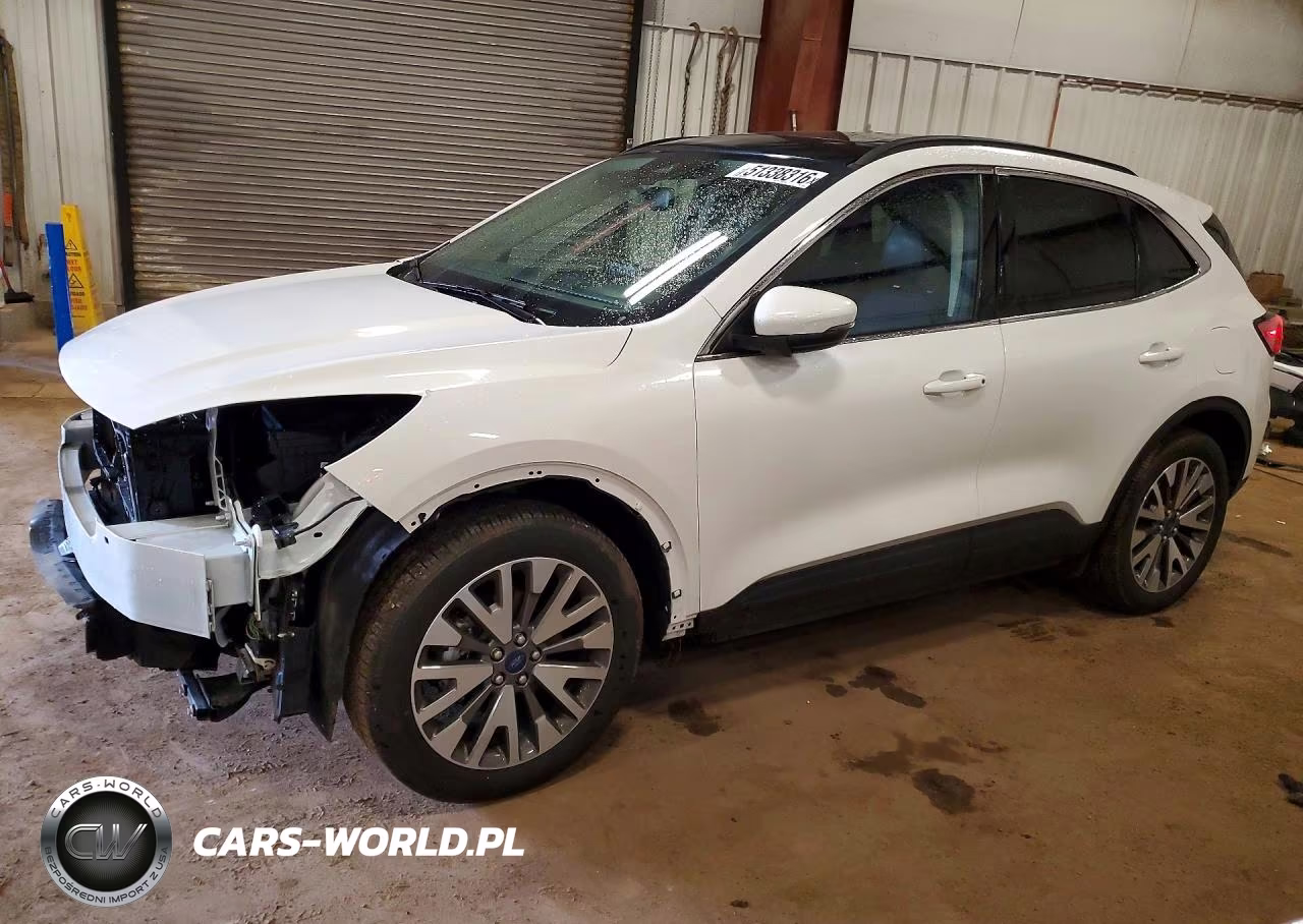 2020 Ford Escape Titanium – zdjęcie 1 z 14