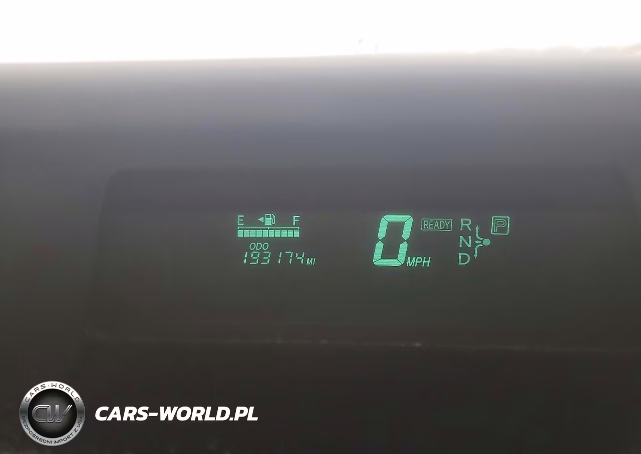 2005 Toyota Prius Base VIN:JTDKB20U853036686 - 9
