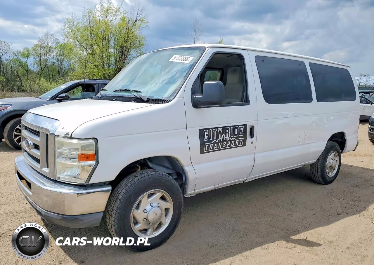 2010 Ford Econoline E350 Super Duty Wagon