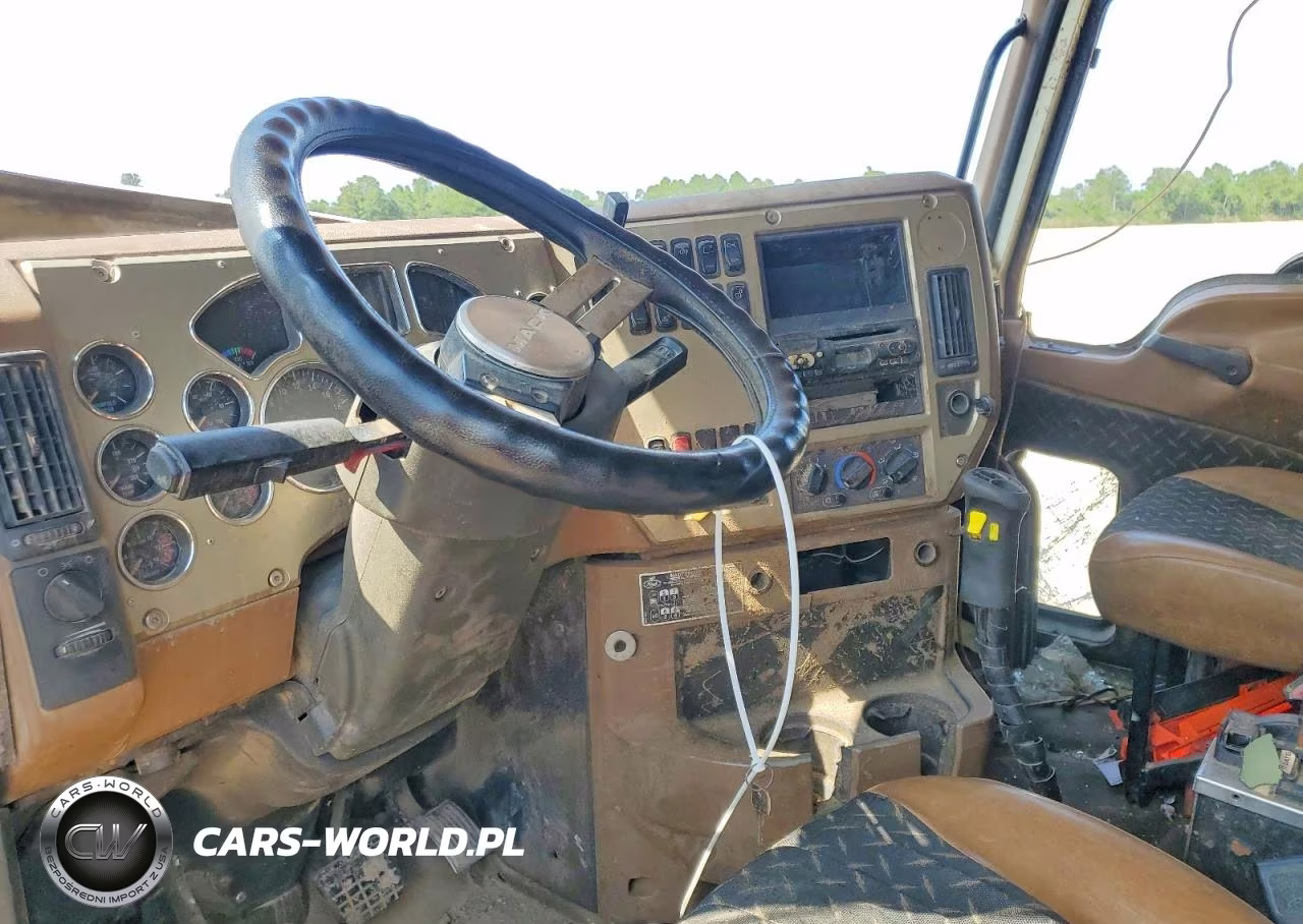 2007 Mack Cpt713 Dump Truck VIN:1M2AT04C27M002945 - 5