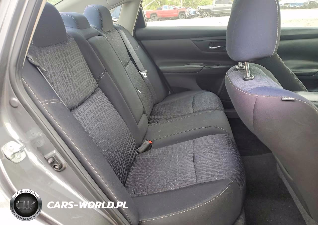 2017 Nissan Altima 2.5 S VIN:1N4AL3AP8HC125840 - 10