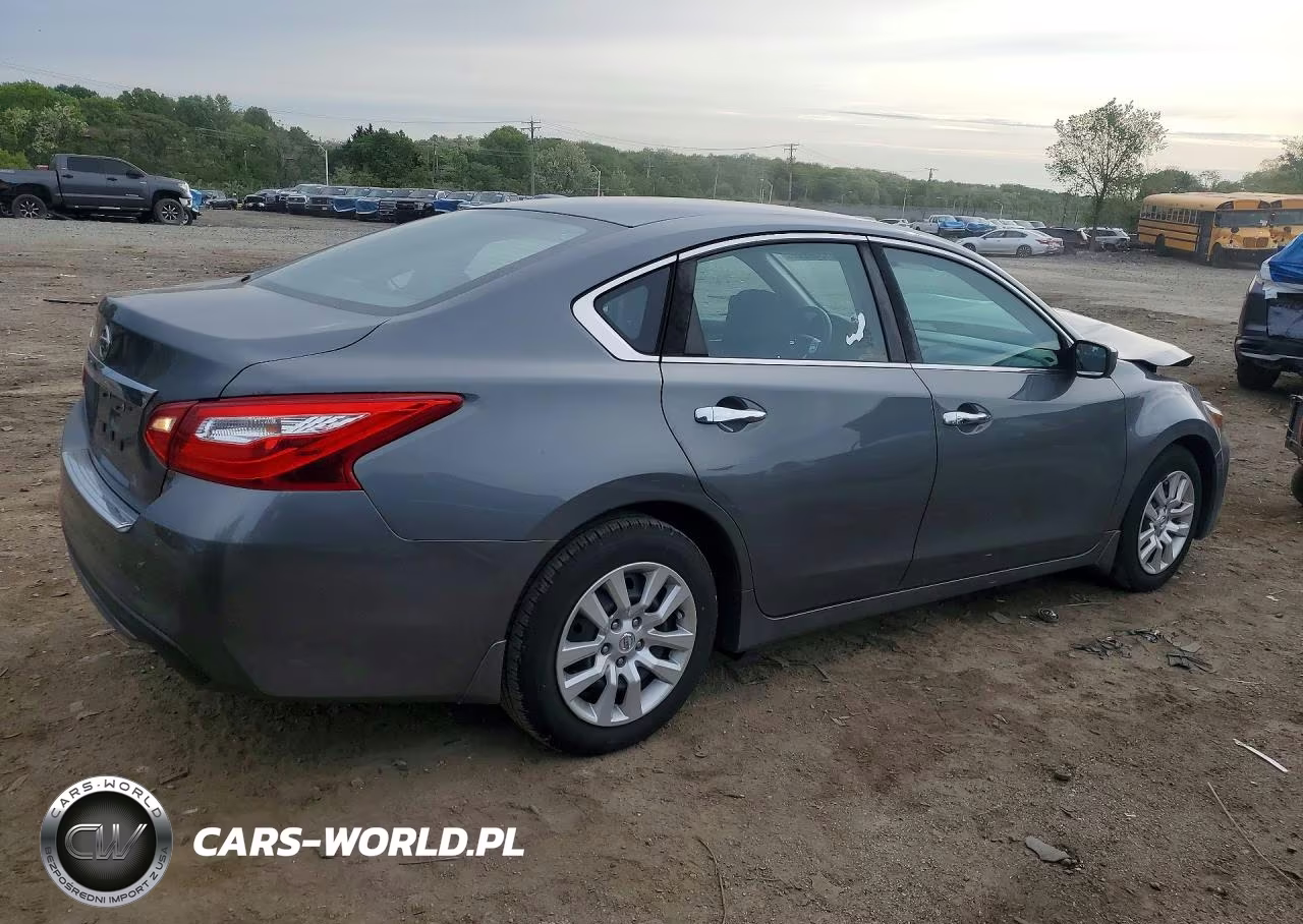 2017 Nissan Altima 2.5 S VIN:1N4AL3AP8HC125840 - 3