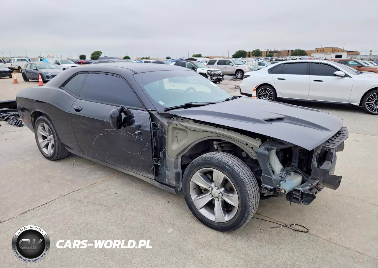2016 Dodge Challenger Sxt VIN:2C3CDZAG7GH193162 - 4
