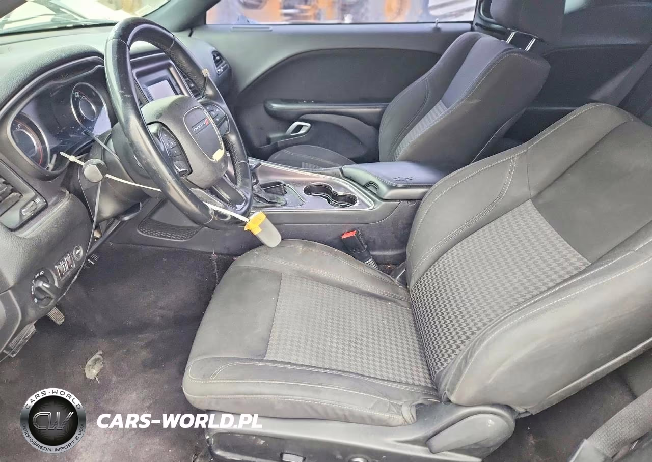 2016 Dodge Challenger Sxt VIN:2C3CDZAG7GH193162 - 7