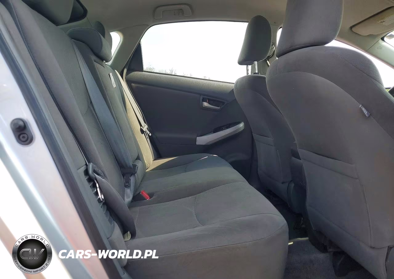 2011 Toyota Prius Two VIN:JTDKN3DU2B5306034 - 10