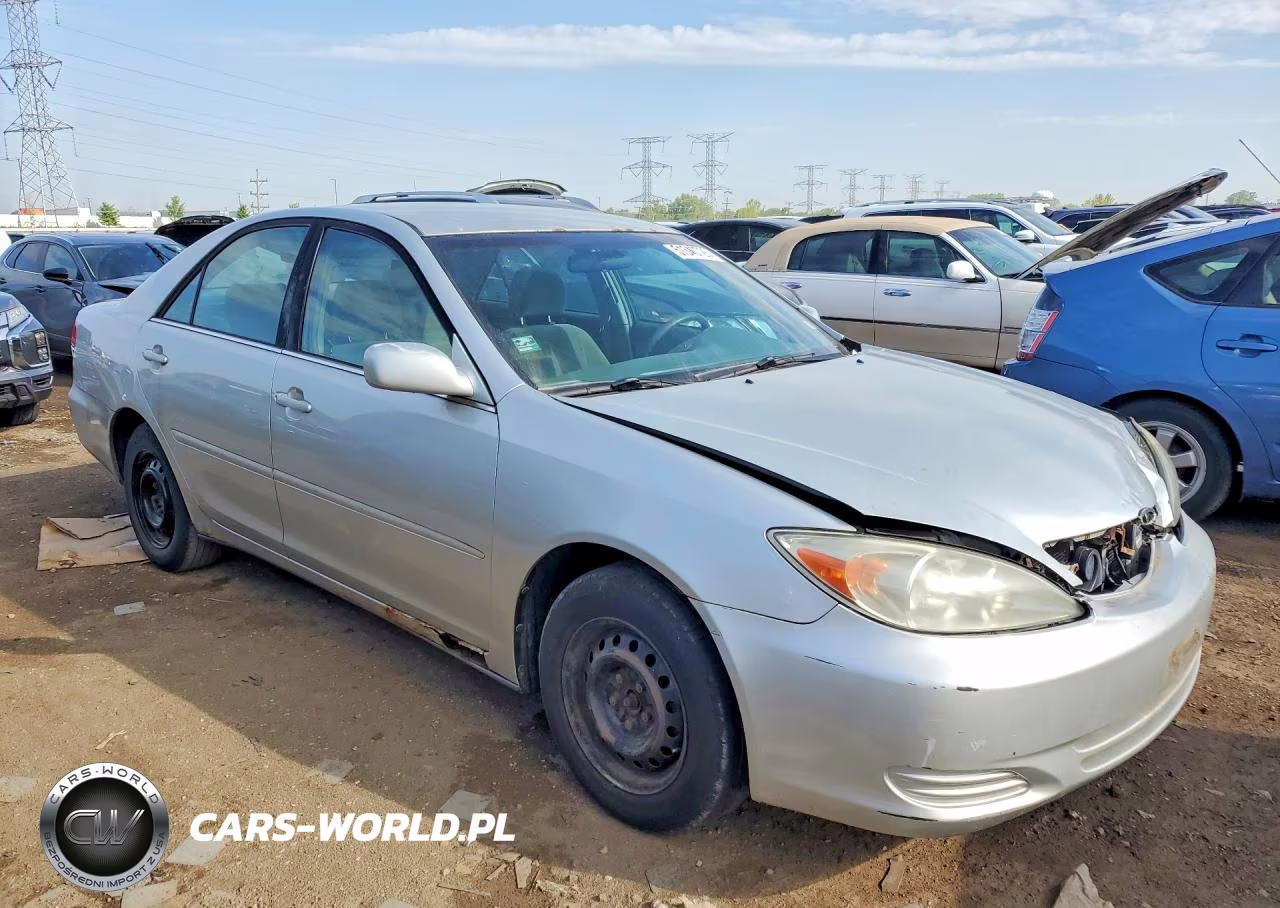 2002 Toyota Camry VIN:4T1BE32K82U519511 - 4