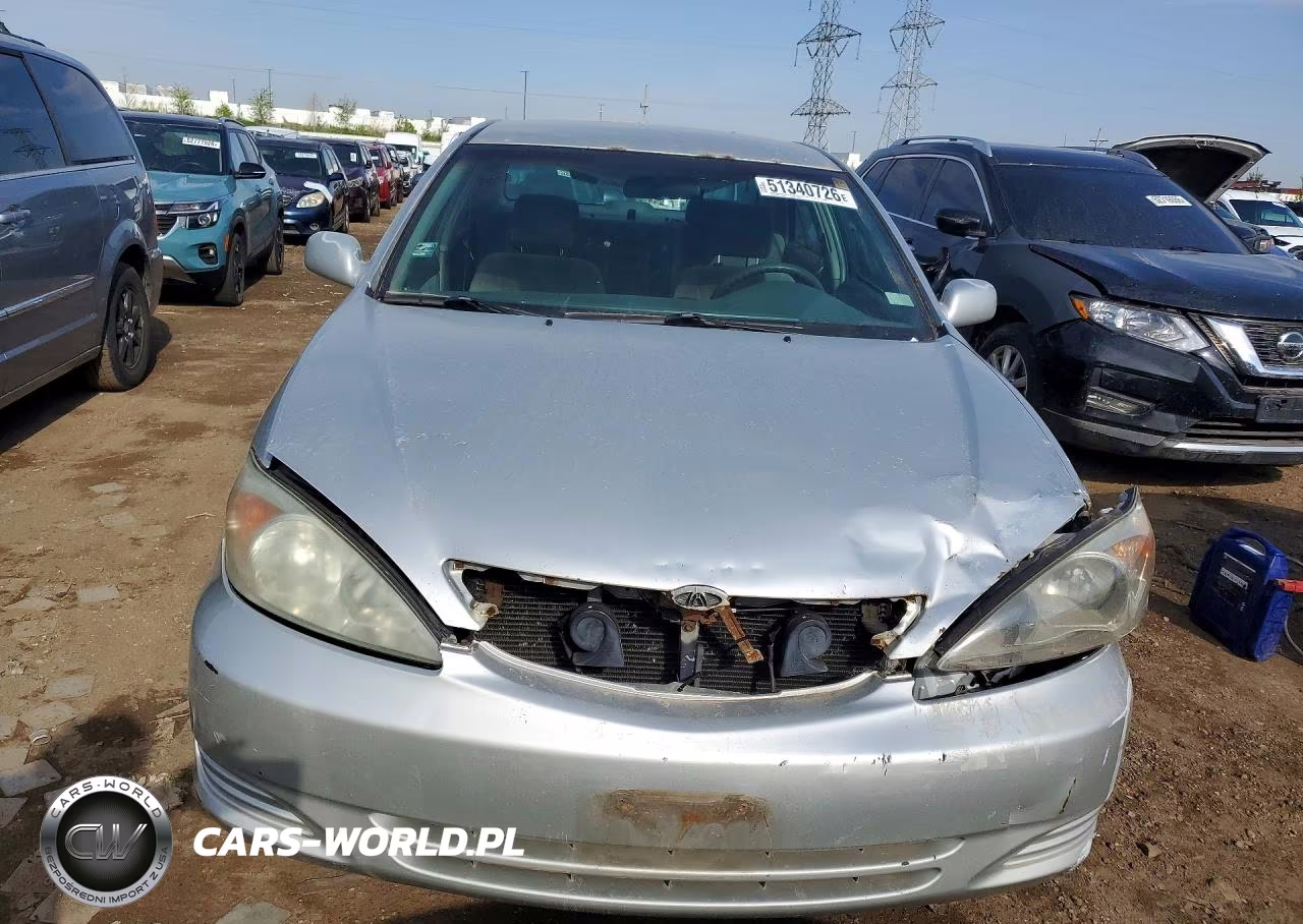 2002 Toyota Camry VIN:4T1BE32K82U519511 - 5