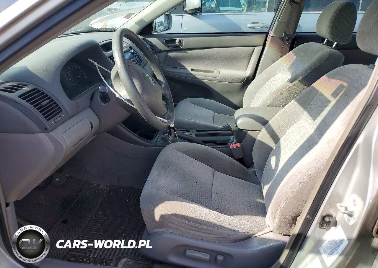 2002 Toyota Camry VIN:4T1BE32K82U519511 - 7