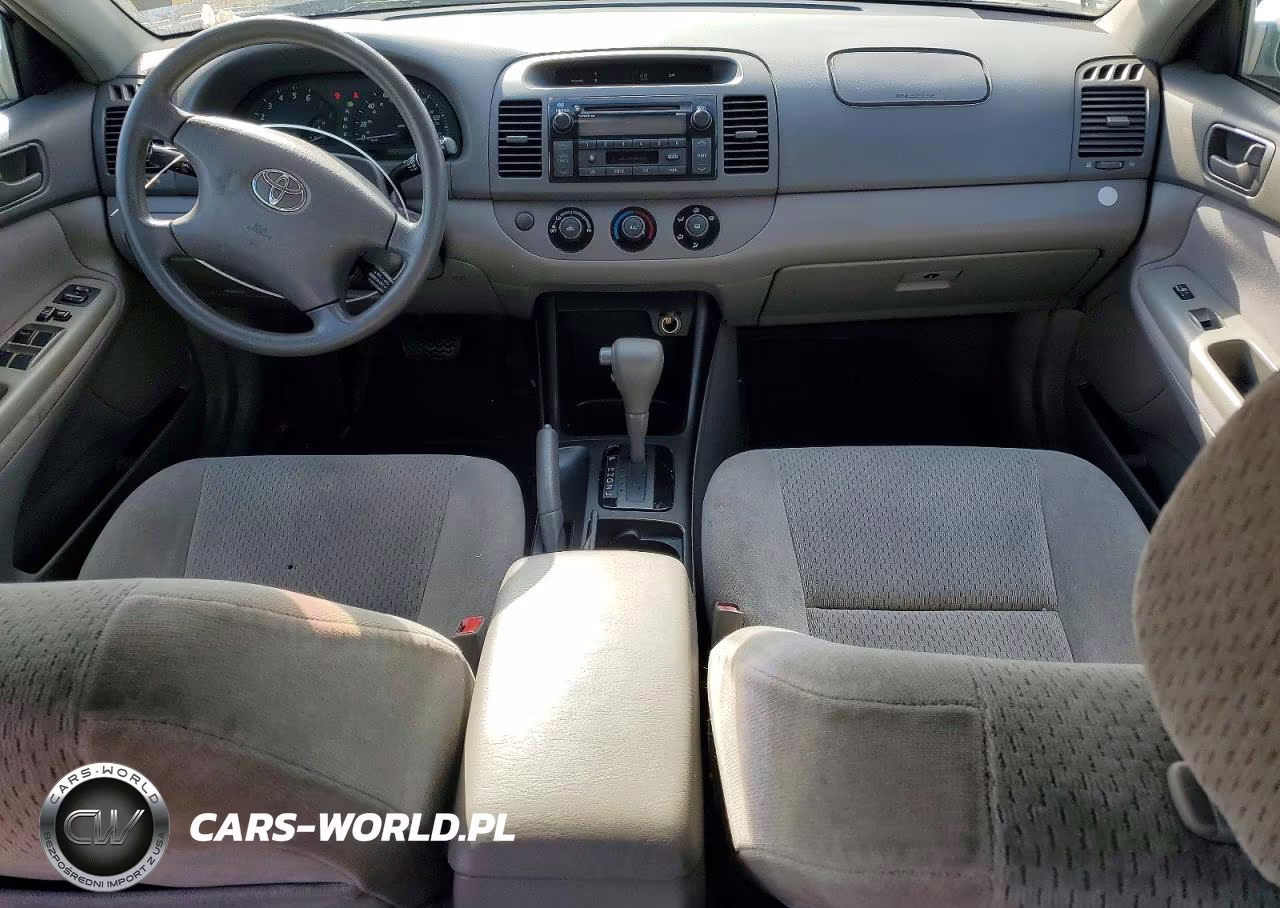 2002 Toyota Camry VIN:4T1BE32K82U519511 - 8