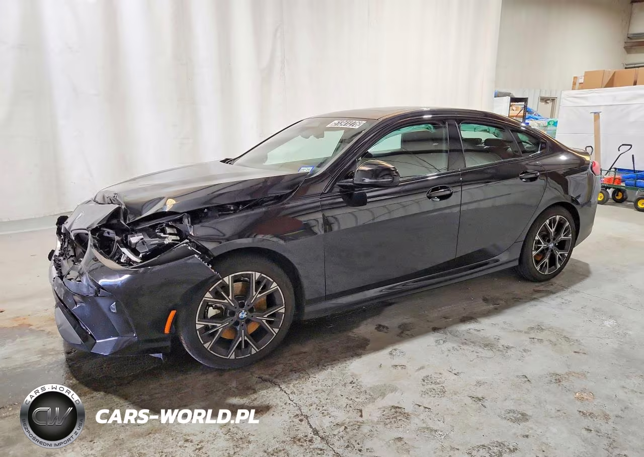 2026 BMW 228Xi