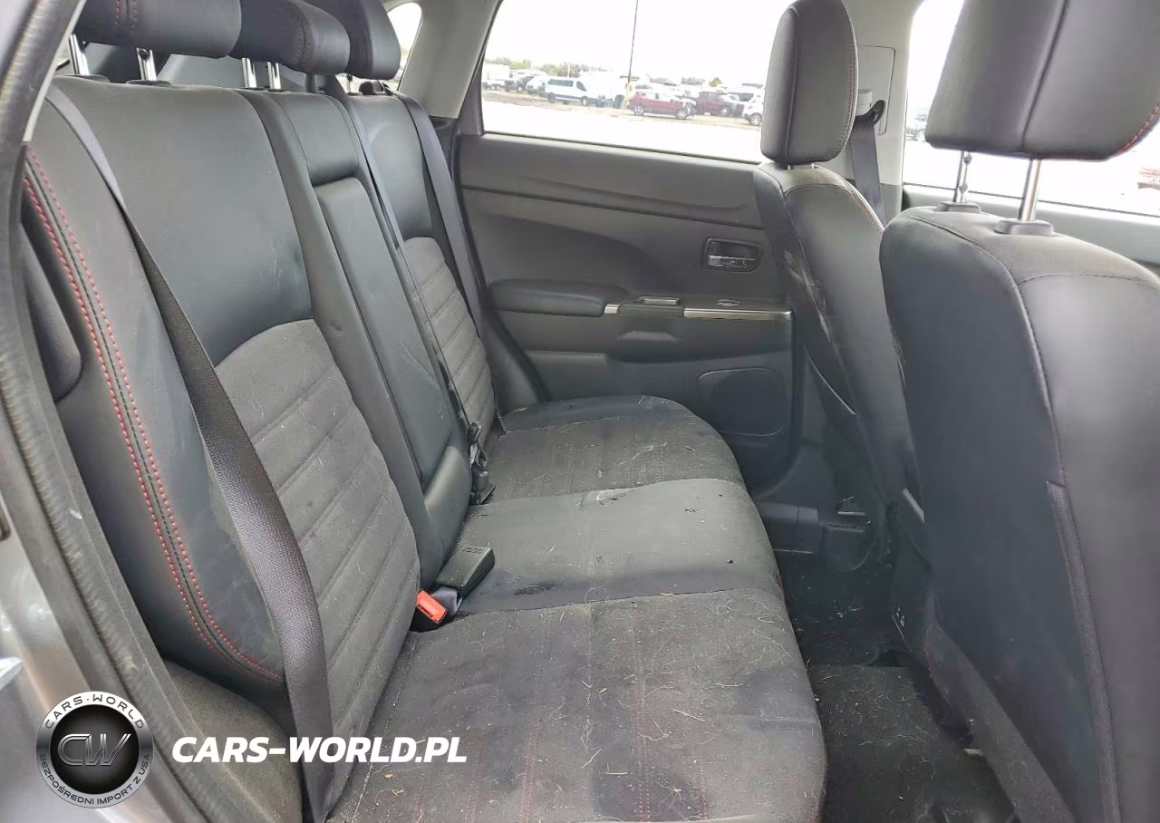 2025 Mitsubishi Outlander Sport S VIN:JA4ARUAU1SU007824 - 11