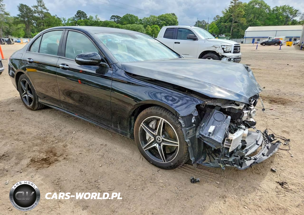 2018 Mercedes-Benz E 300 VIN:WDDZF4JB1JA339302 - 4