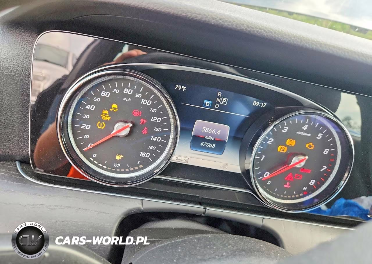 2018 Mercedes-Benz E 300 VIN:WDDZF4JB1JA339302 - 9