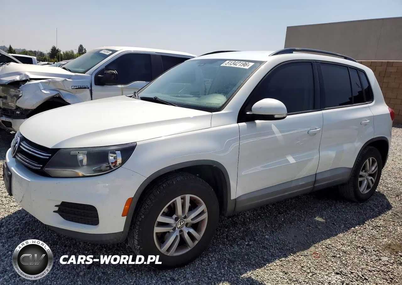 2016 Volkswagen Tiguan S
