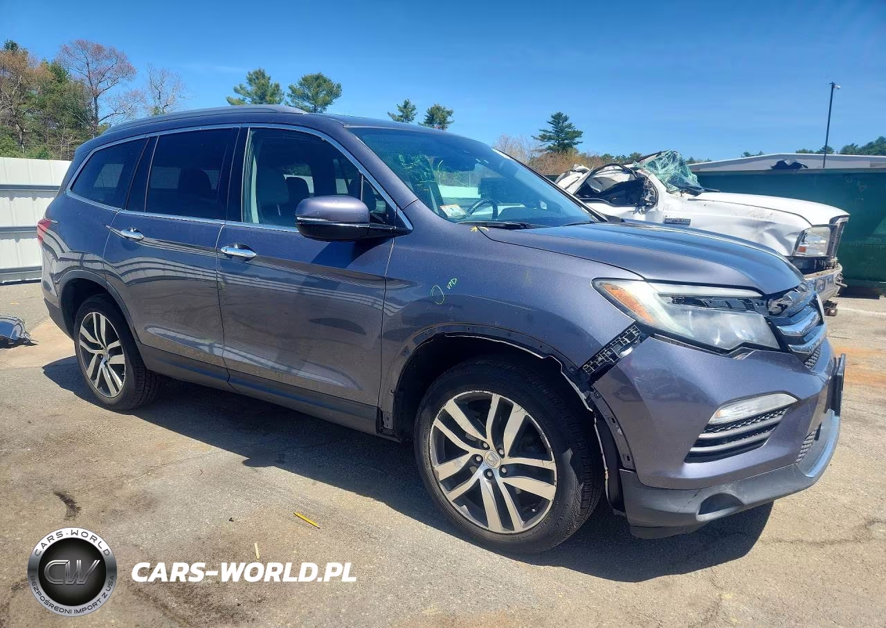 2016 Honda Pilot Elite VIN:5FNYF6H03GB123618 - 4