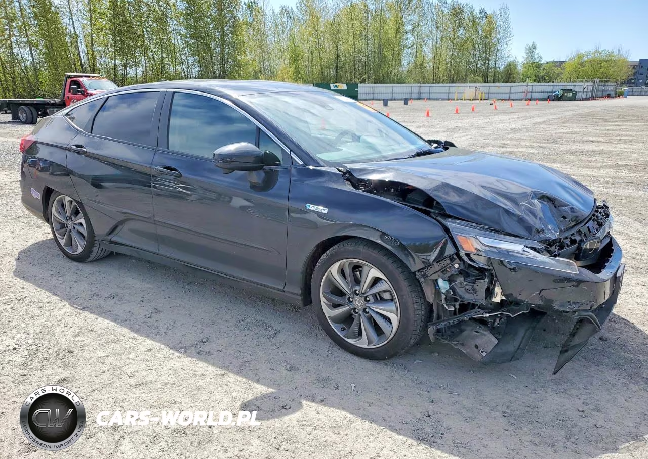 2019 Honda Clarity Touring VIN:JHMZC5F36KC002560 - 4