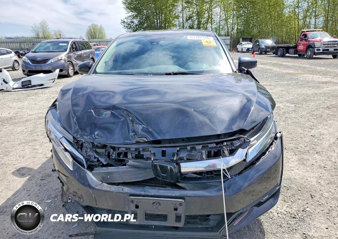 2019 Honda Clarity Touring VIN:JHMZC5F36KC002560 - 5