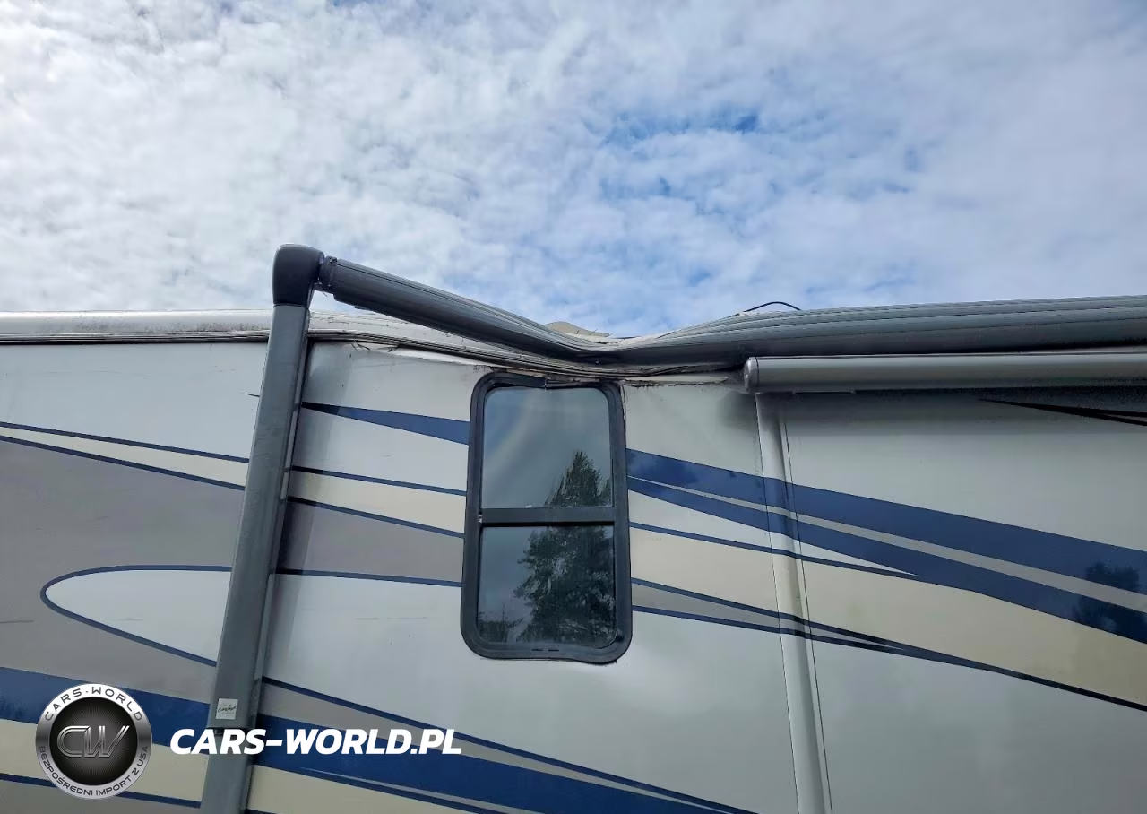 2005 Fleetwood American Tradition M40J Sparta - Rv VIN:4VZBR1D935C048707 - 9